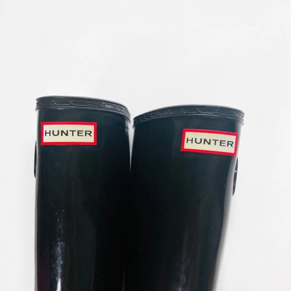 ‼️MOVING PRICED TO SELL ‼️Hunter Boots - Picture 2 of 3